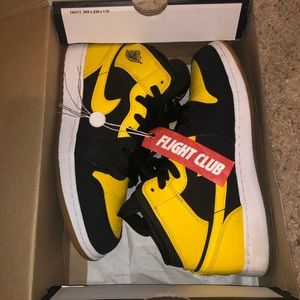 Air Jordan 1 Mid New Love 6.5 GS VNDS